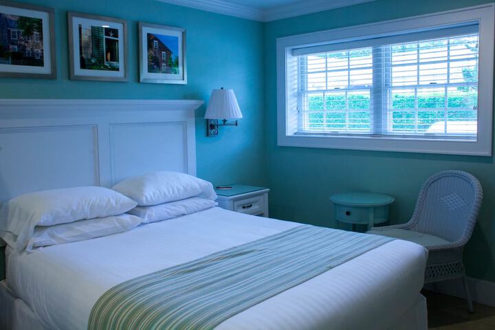 Room 7 of 30