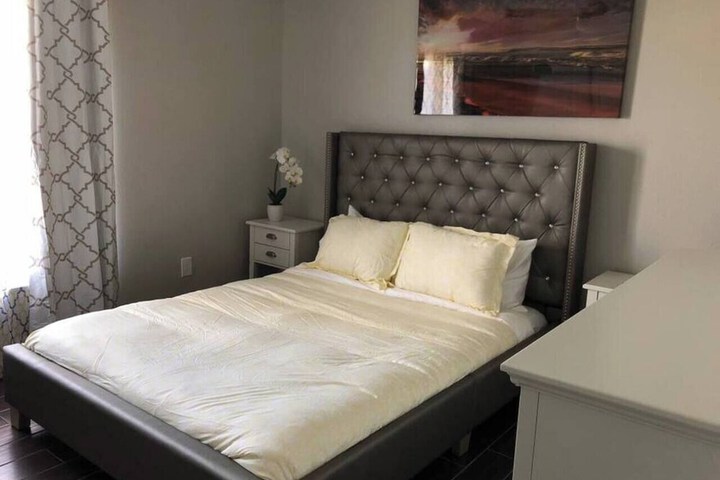 Room 8 of 49