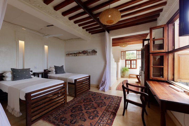 Room 14 of 71