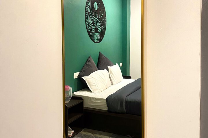 Room 41 of 53