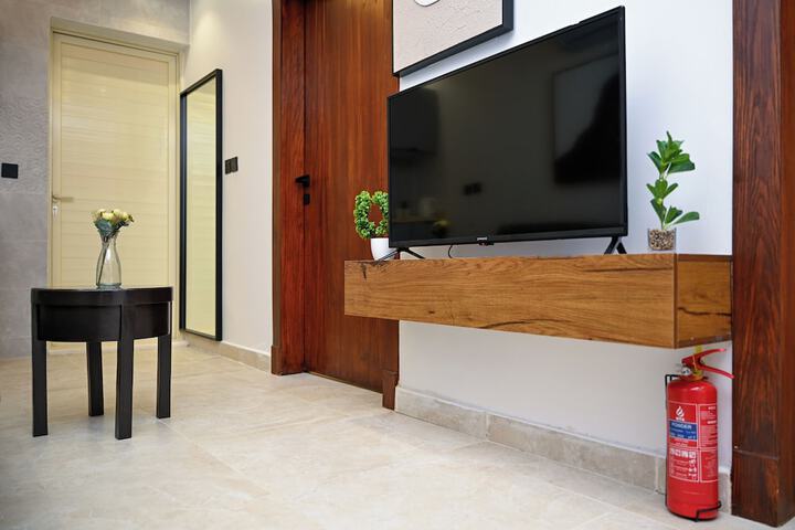 Room 29 of 32