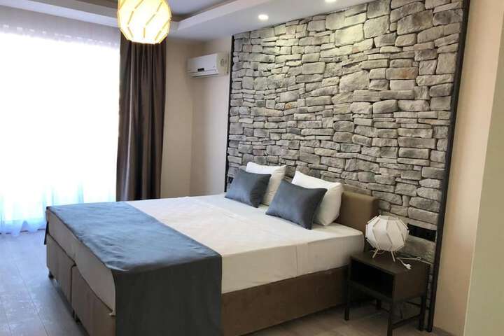 Room 9 of 58