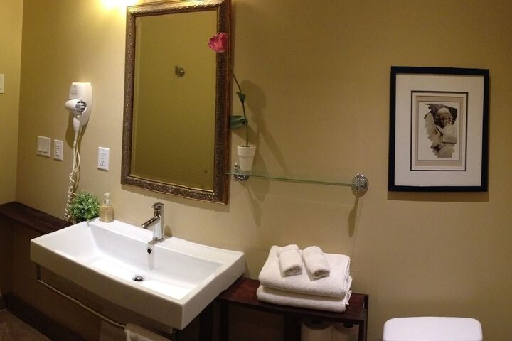 Clean Restrooms