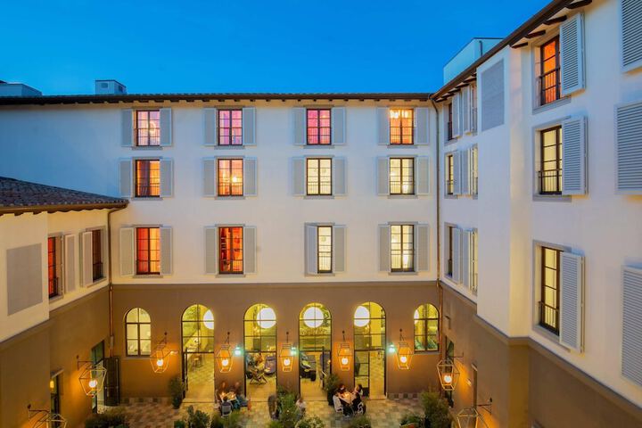Exterior of 25hours Hotel Florence Piazza San Paolino
