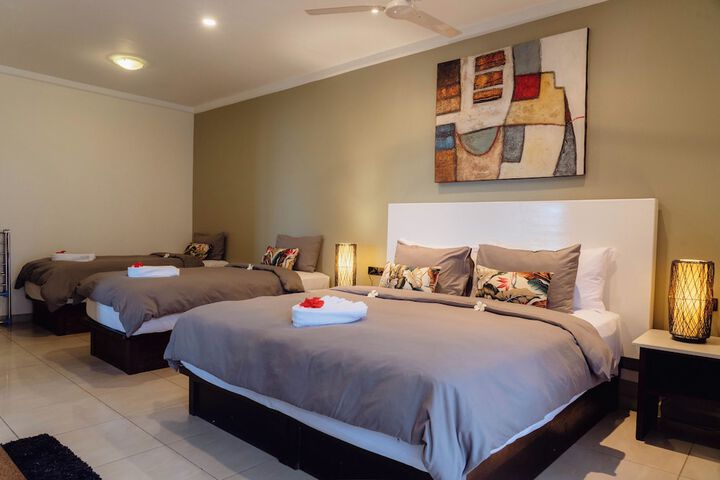Room 15 of 127