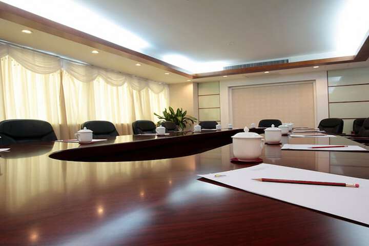 Business Center 38 of 41