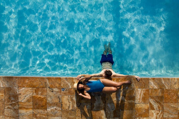 Pool 37 of 102