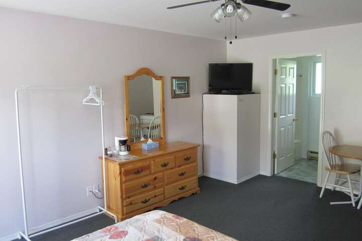 Room 10 of 56