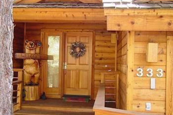 Exterior of Skidder Trail Luxury Northstar Home by RedAwning