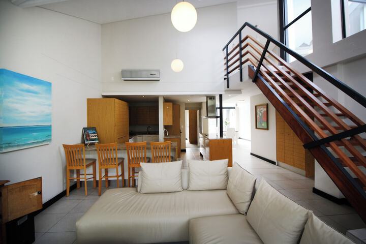Room 16 of 35
