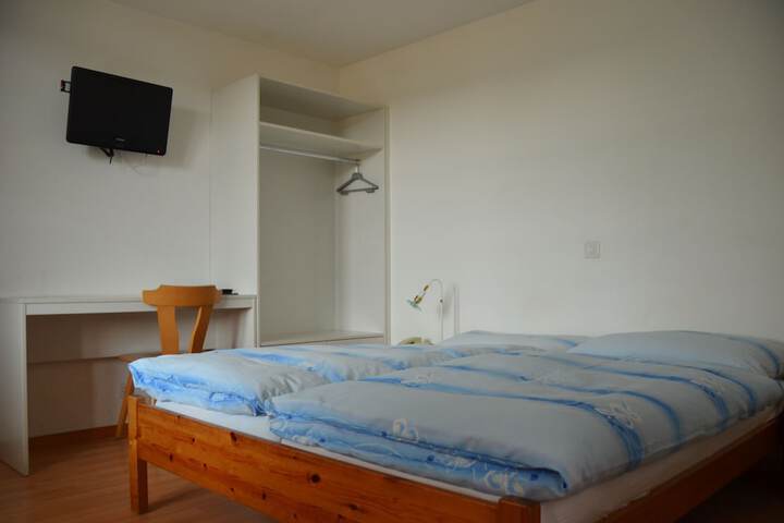 Room 16 of 55