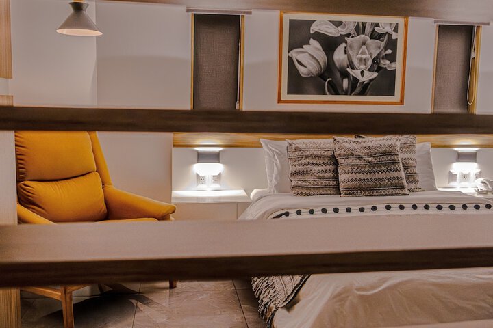 Room 15 of 39