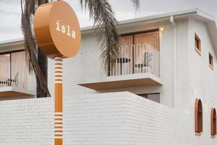 Hotel 64 of 70