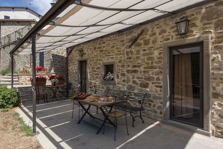 Terrace/Patio 7 of 25