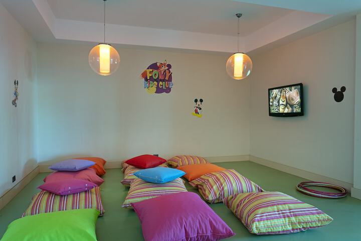 Room 91 of 164