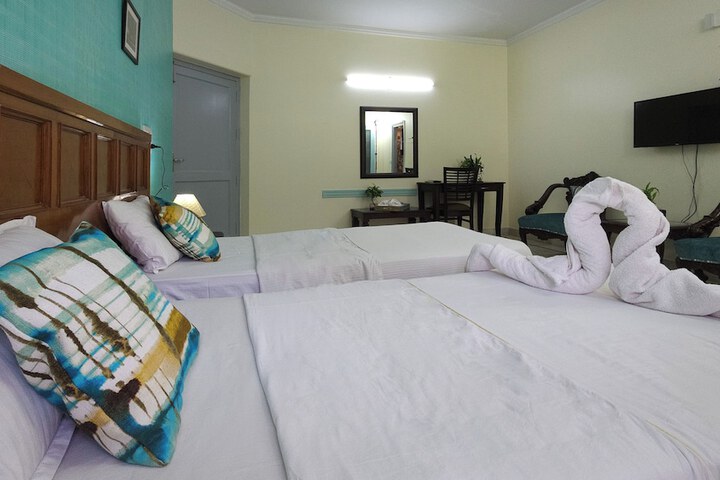 Room 10 of 92