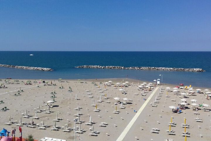 Beach 44 of 52