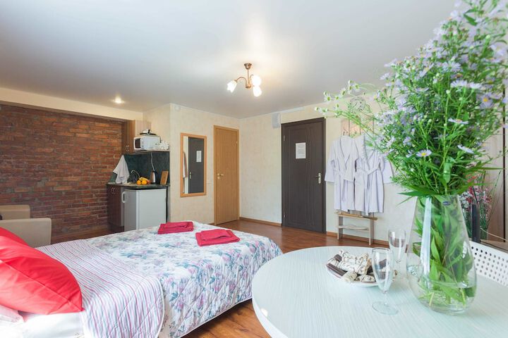 Room 15 of 89