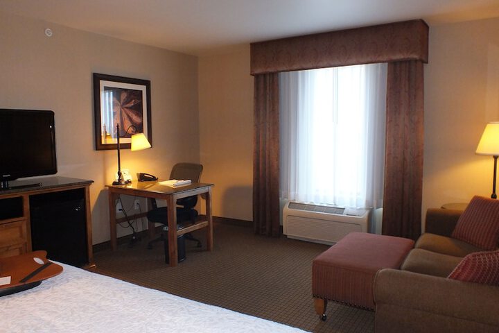 Room 42 of 75