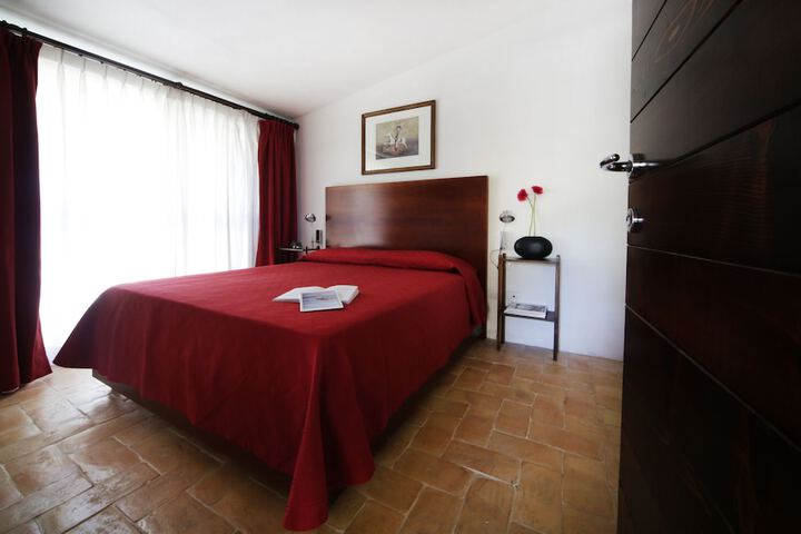 Room 14 of 137