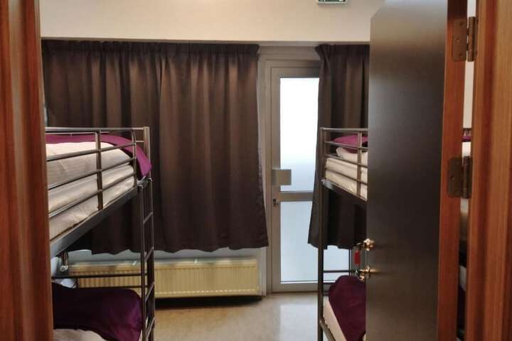 Room 265 of 276