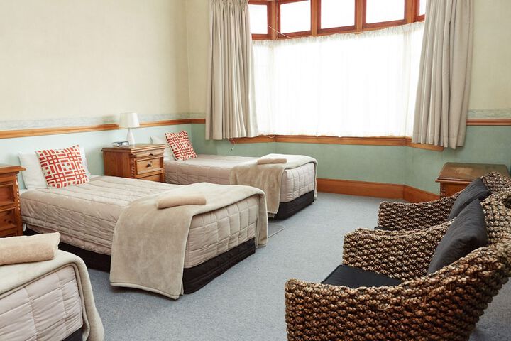 Room 16 of 82