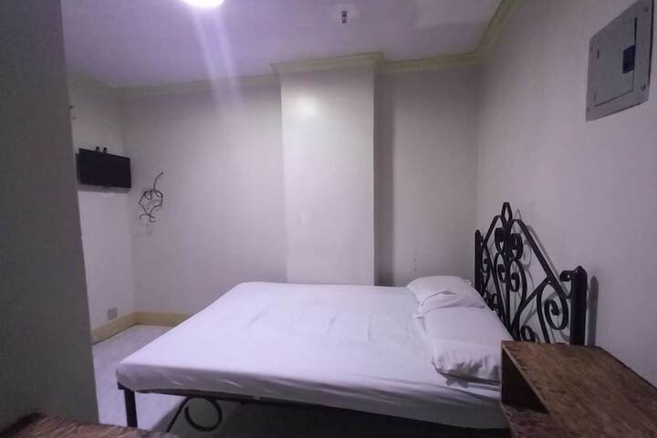 OYO 1066 Dorotello Apartelle