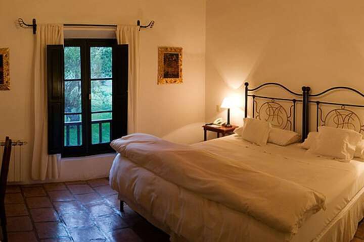 Room 10 of 53