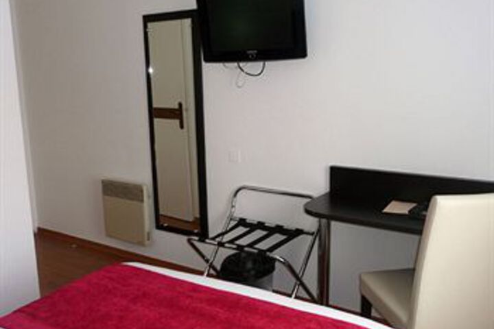 Room 14 of 17