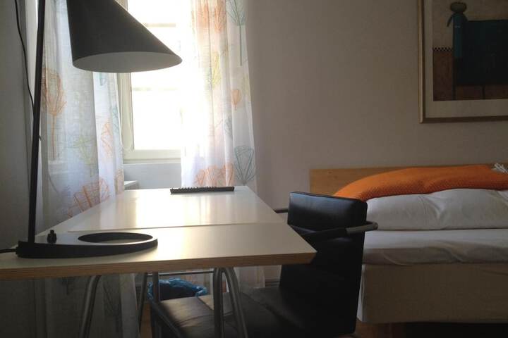 Room 15 of 41