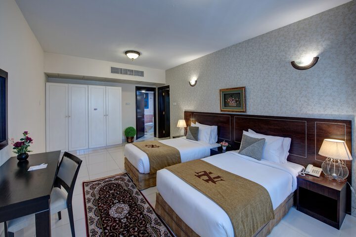 Room 18 of 61