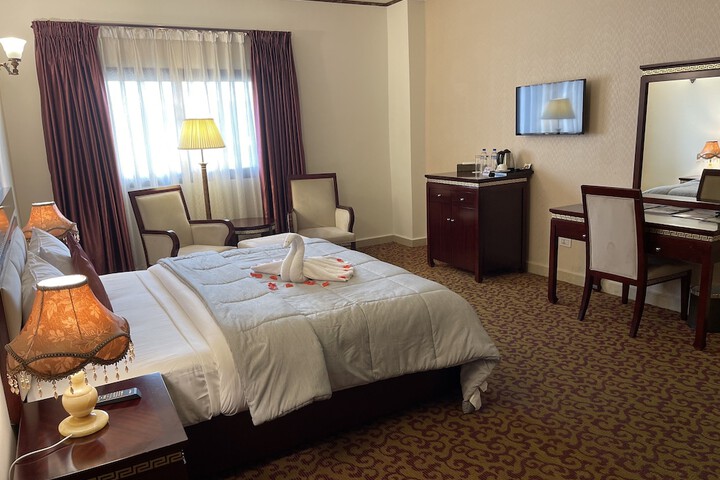 Room 21 of 128