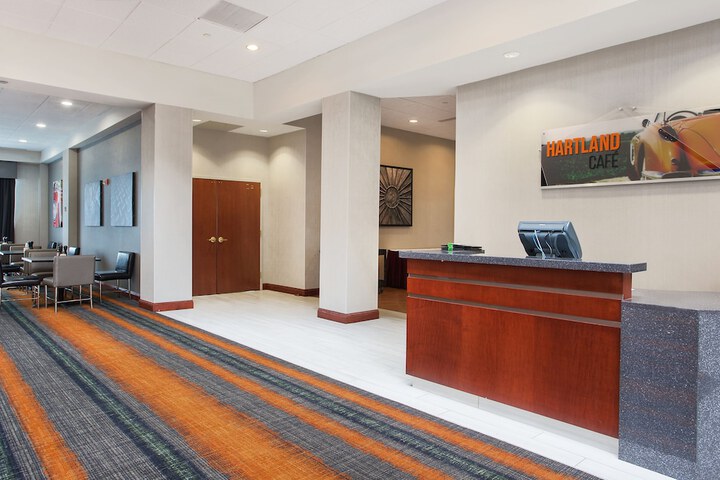 Check-in/check-out kiosk