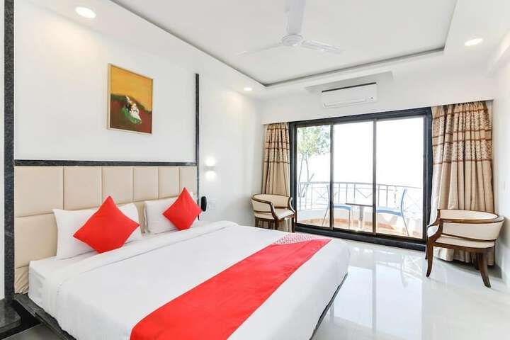 Room 28 of 187