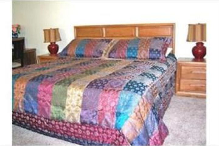 Room 16 of 105