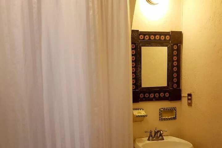 Room 74 of 150