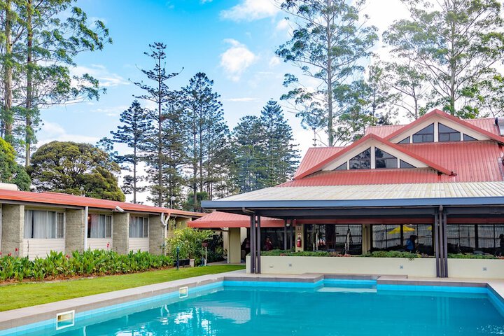 Highlander Hotel & Apartments
