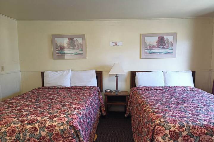 Room 11 of 19