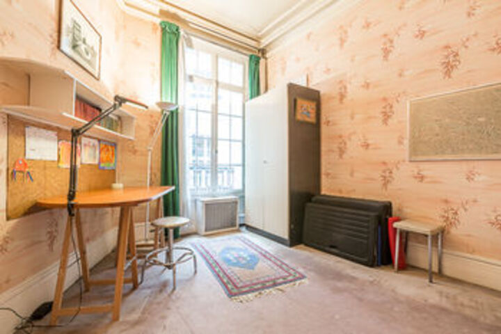 Room 58 of 117