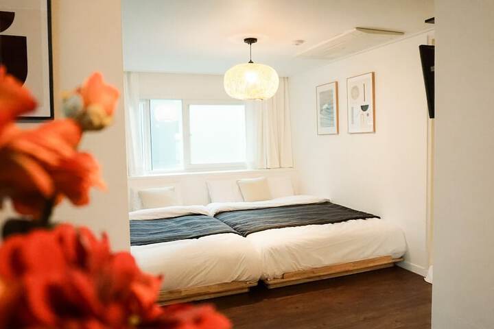 Room 20 of 73