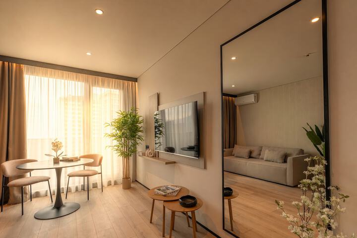 Room 13 of 29