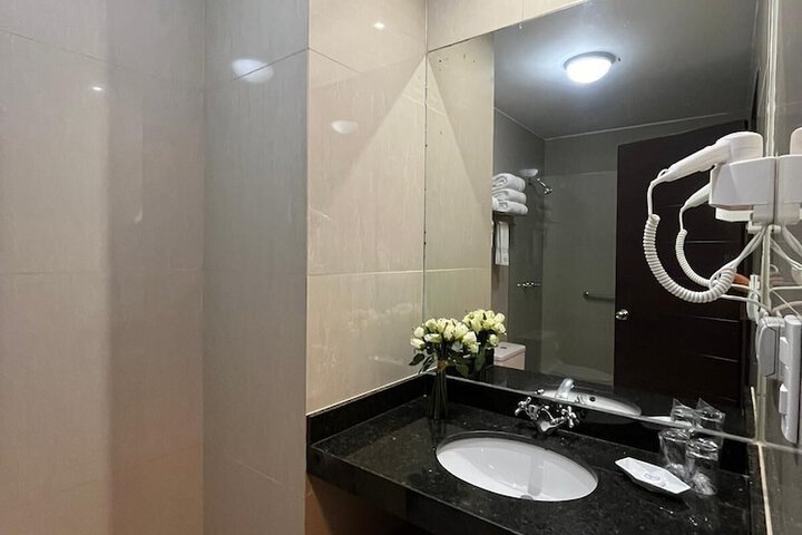 Room 63 of 87