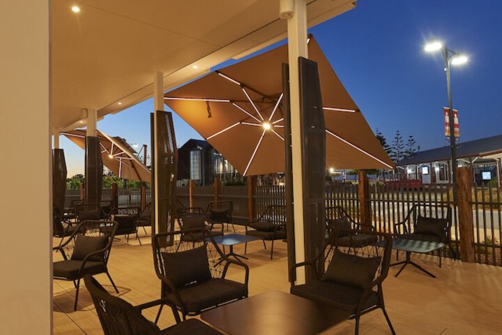 Terrace/Patio 19 of 58