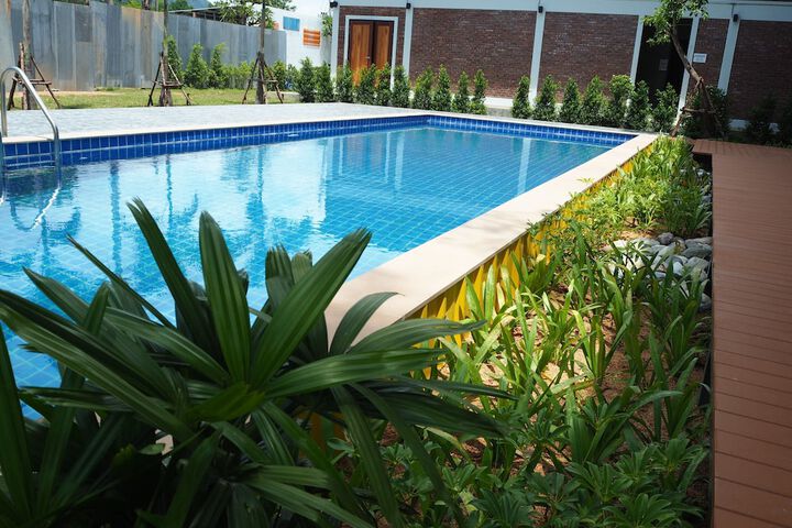 Pool 57 of 100