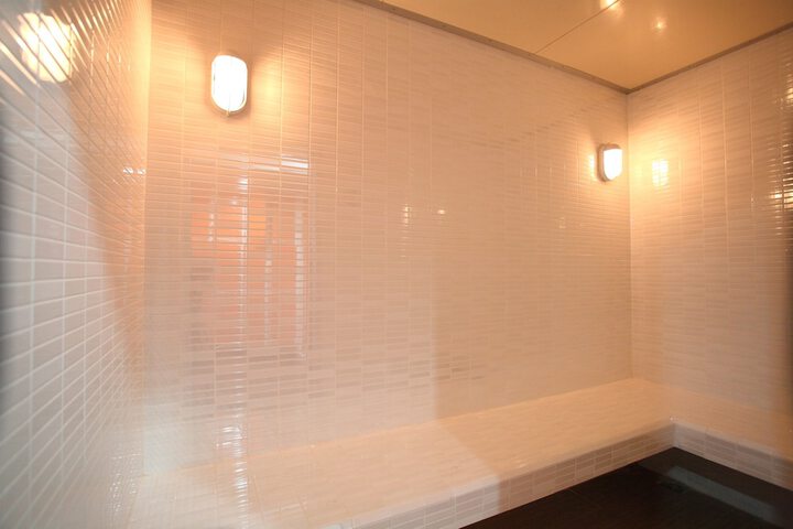 Room 52 of 125