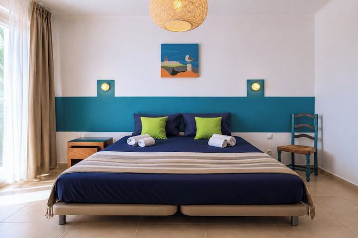 Room 4 of 67