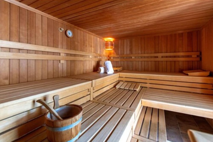 Spa 12 of 40