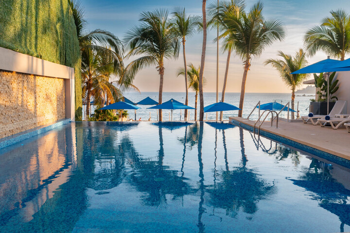 Pool 8 of 10