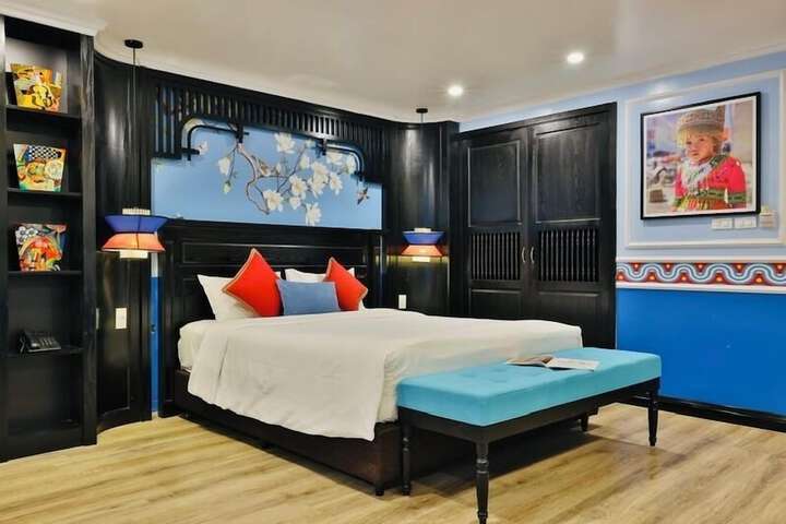 Room 12 of 56
