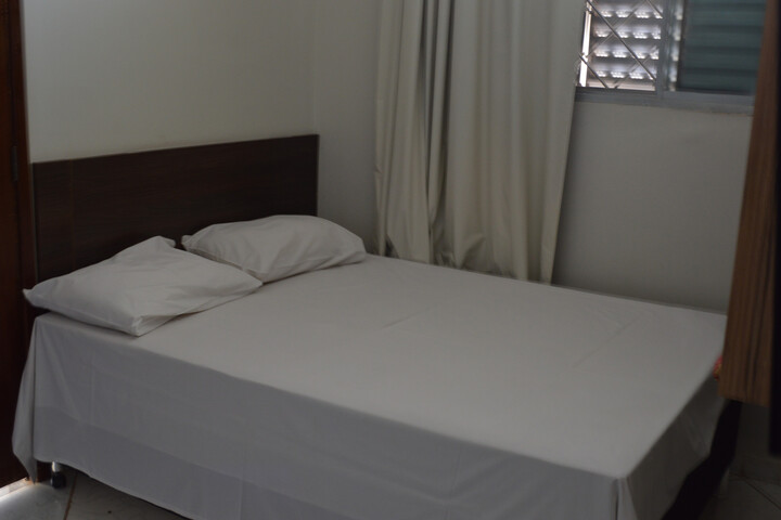 Room 7 of 8